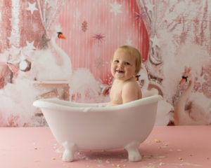 Baby girl, pink, swan theme bubble bath